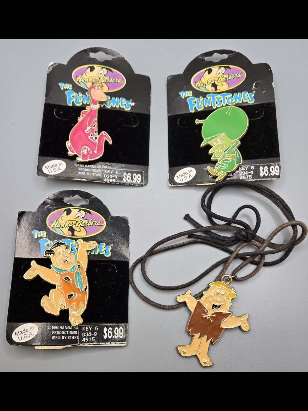 Flintstones Colorful Character Tack Pins & Pendant By Starline - Hanna-Barbera